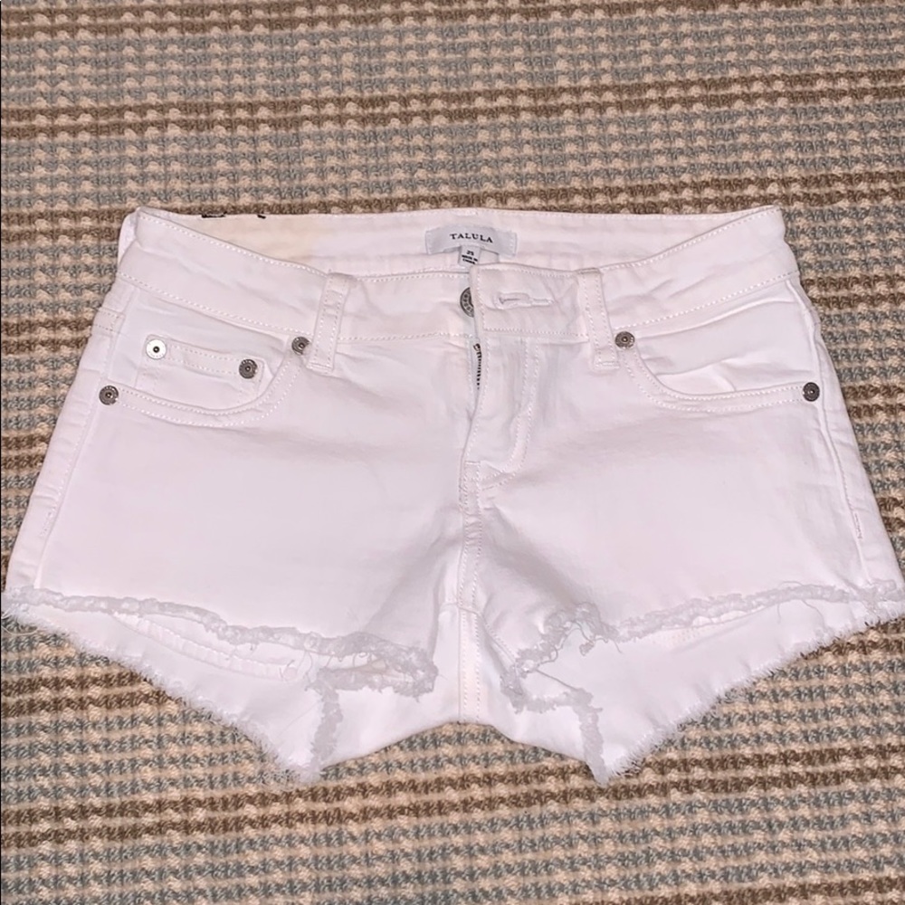 Arizitia Talula White Denim jean shorts Size: 25
